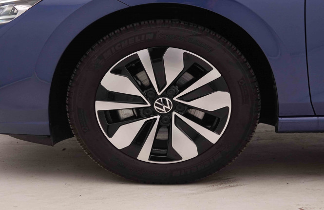VOLKSWAGEN_VOLKSWAGEN_GOLF_2550879_21.jpg
