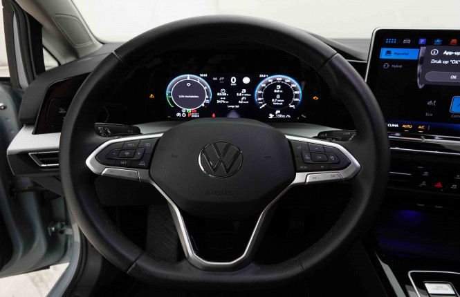 VOLKSWAGEN_VOLKSWAGEN_GOLF_2653837_8.jpg VOLKSWAGEN_VOLKSWAGEN_GOLF_2653837_8.jpg