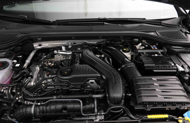VOLKSWAGEN_VOLKSWAGEN_GOLF_2654720_24.jpg