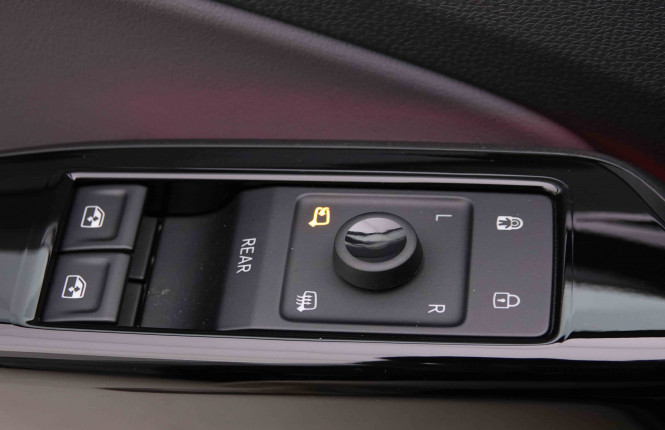 VOLKSWAGEN_VOLKSWAGEN_ID.4_2551222_19.jpg VOLKSWAGEN_VOLKSWAGEN_ID.4_2551222_19.jpg