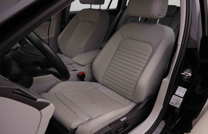 VOLKSWAGEN_VOLKSWAGEN_PASSATVAR_2548422_7.jpg