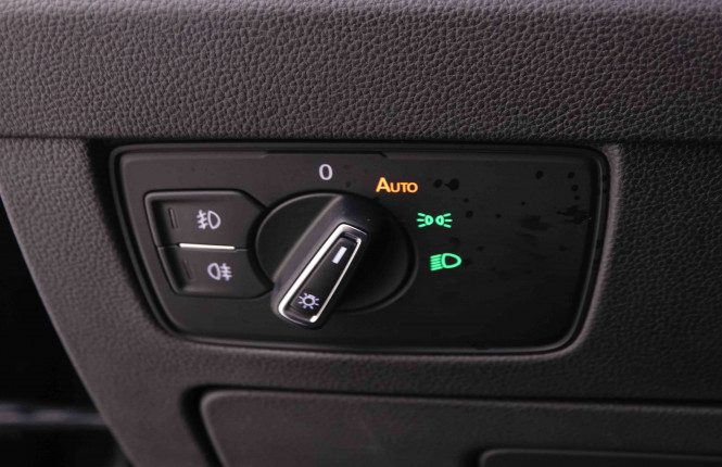 VOLKSWAGEN_VOLKSWAGEN_PASSATVAR_2548686_9.jpg