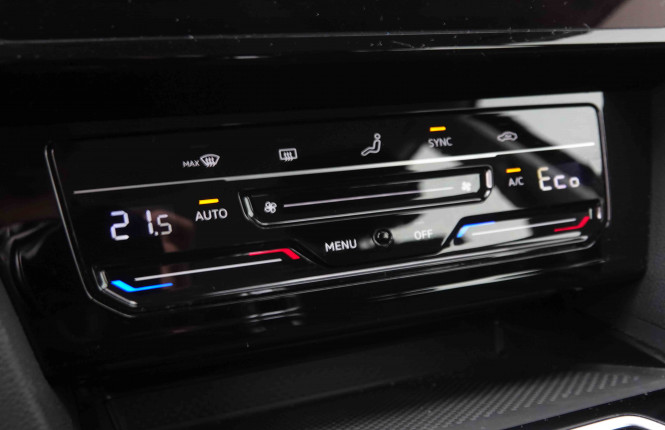 VOLKSWAGEN_VOLKSWAGEN_PASSATVAR_2550828_13.jpg VOLKSWAGEN_VOLKSWAGEN_PASSATVAR_2550828_13.jpg