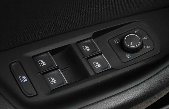 VOLKSWAGEN_VOLKSWAGEN_PASSATVAR_2653553_19.jpg VOLKSWAGEN_VOLKSWAGEN_PASSATVAR_2653553_19.jpg