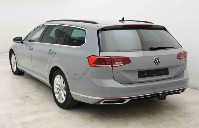 VOLKSWAGEN_VOLKSWAGEN_PASSATVAR_2653553_26.jpg VOLKSWAGEN_VOLKSWAGEN_PASSATVAR_2653553_26.jpg