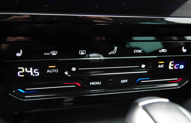 VOLKSWAGEN_VOLKSWAGEN_PASSATVAR_2653554_13.jpg VOLKSWAGEN_VOLKSWAGEN_PASSATVAR_2653554_13.jpg