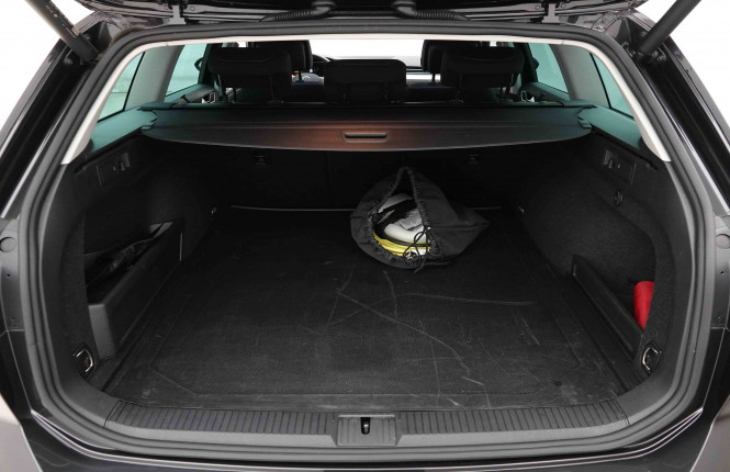 VOLKSWAGEN_VOLKSWAGEN_PASSATVAR_2653554_5.jpg VOLKSWAGEN_VOLKSWAGEN_PASSATVAR_2653554_5.jpg
