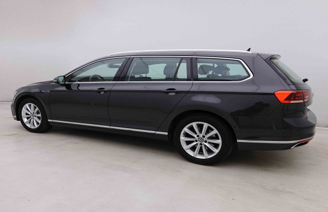 VOLKSWAGEN_VOLKSWAGEN_PASSATVAR_2654918_27.jpg VOLKSWAGEN_VOLKSWAGEN_PASSATVAR_2654918_27.jpg