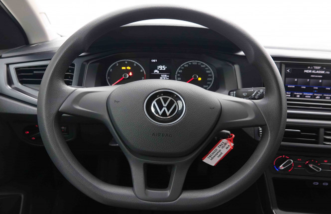 VOLKSWAGEN_VOLKSWAGEN_POLO_2550281_8.jpg