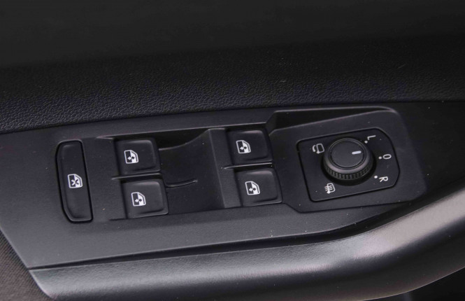 VOLKSWAGEN_VOLKSWAGEN_TAIGO_2547424_15.jpg