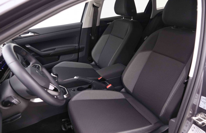 VOLKSWAGEN_VOLKSWAGEN_TAIGO_2547842_6.jpg