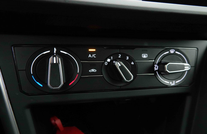 VOLKSWAGEN_VOLKSWAGEN_TAIGO_2654492_12.jpg VOLKSWAGEN_VOLKSWAGEN_TAIGO_2654492_12.jpg