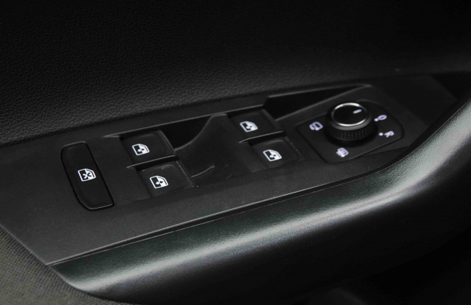 VOLKSWAGEN_VOLKSWAGEN_TAIGO_2654708_18.jpg VOLKSWAGEN_VOLKSWAGEN_TAIGO_2654708_18.jpg