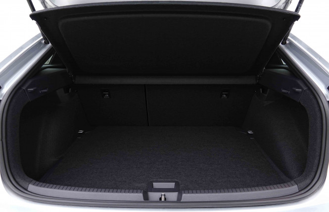 VOLKSWAGEN_VOLKSWAGEN_TAIGO_2655334_5.jpg VOLKSWAGEN_VOLKSWAGEN_TAIGO_2655334_5.jpg