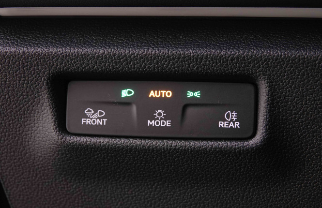 VOLKSWAGEN_VOLKSWAGEN_TAYRON_2548792_44.jpg