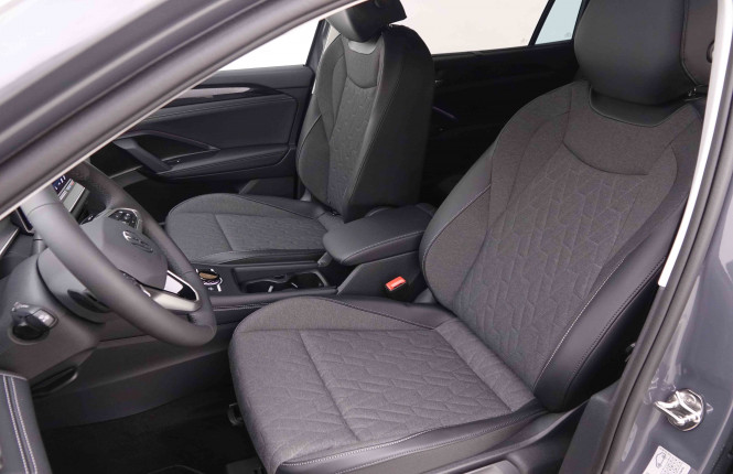 VOLKSWAGEN_VOLKSWAGEN_TAYRON_2549835_8.jpg