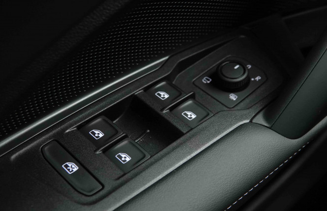 VOLKSWAGEN_VOLKSWAGEN_TAYRON_2550864_22.jpg VOLKSWAGEN_VOLKSWAGEN_TAYRON_2550864_22.jpg