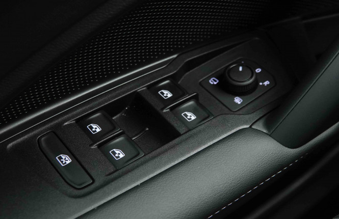 VOLKSWAGEN_VOLKSWAGEN_TAYRON_2652838_22.jpg VOLKSWAGEN_VOLKSWAGEN_TAYRON_2652838_22.jpg