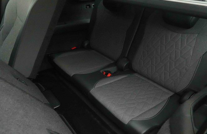 VOLKSWAGEN_VOLKSWAGEN_TAYRON_2654246_8.jpg VOLKSWAGEN_VOLKSWAGEN_TAYRON_2654246_8.jpg