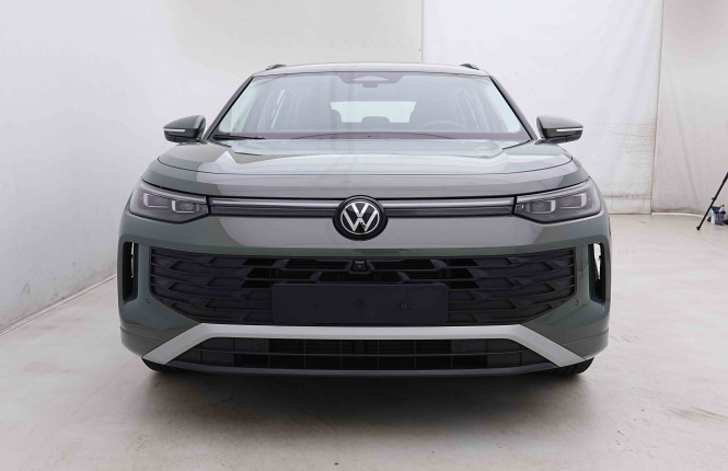 VOLKSWAGEN_VOLKSWAGEN_TAYRON_2654543_26.jpg VOLKSWAGEN_VOLKSWAGEN_TAYRON_2654543_26.jpg