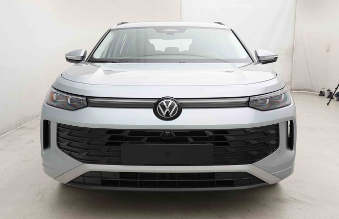 VOLKSWAGEN_VOLKSWAGEN_TAYRON_2654544_56.jpg VOLKSWAGEN_VOLKSWAGEN_TAYRON_2654544_56.jpg