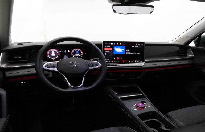 VOLKSWAGEN_VOLKSWAGEN_TAYRON_2654546_96.jpg