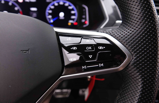 VOLKSWAGEN_VOLKSWAGEN_TIGUAN_2548699_17.jpg