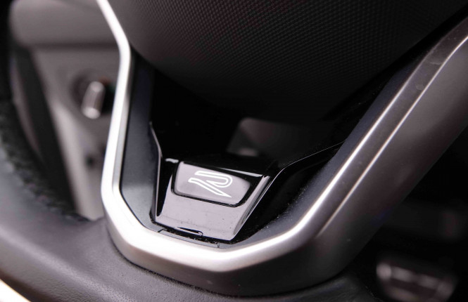 VOLKSWAGEN_VOLKSWAGEN_TIGUAN_2548699_18.jpg