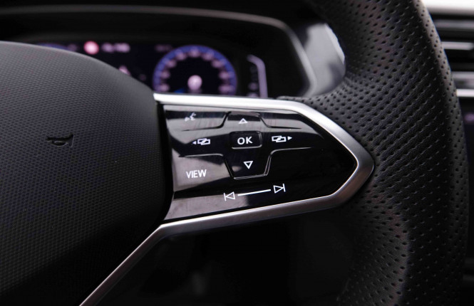 VOLKSWAGEN_VOLKSWAGEN_TIGUAN_2548869_20.jpg