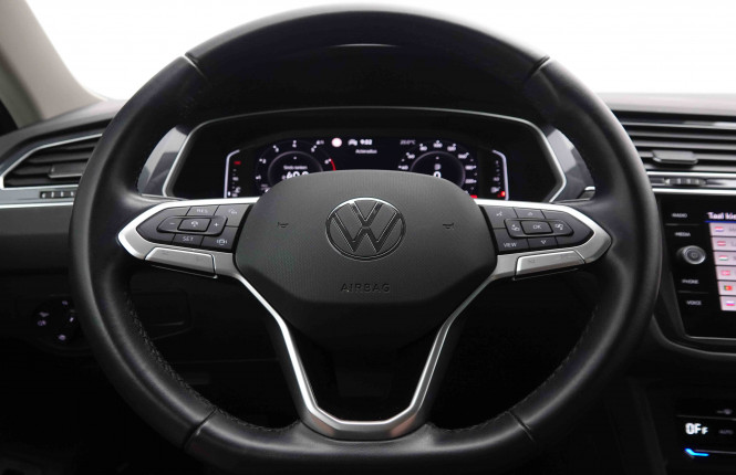 VOLKSWAGEN_VOLKSWAGEN_TIGUAN_2549596_9.jpg