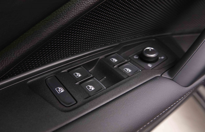 VOLKSWAGEN_VOLKSWAGEN_TIGUAN_2550657_22.jpg VOLKSWAGEN_VOLKSWAGEN_TIGUAN_2550657_22.jpg