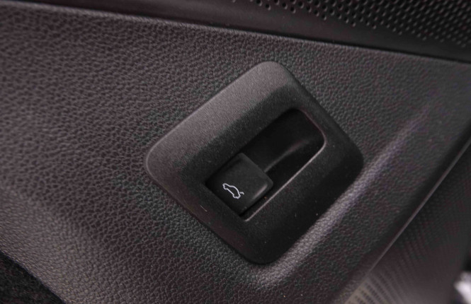 VOLKSWAGEN_VOLKSWAGEN_TIGUAN_2550657_23.jpg VOLKSWAGEN_VOLKSWAGEN_TIGUAN_2550657_23.jpg