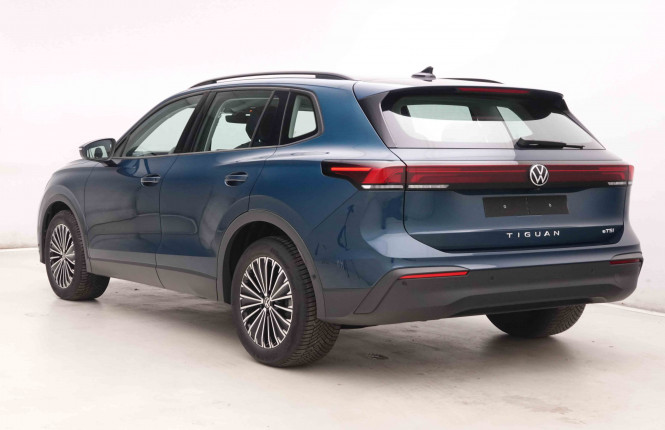 VOLKSWAGEN_VOLKSWAGEN_TIGUAN_2550881_28.jpg VOLKSWAGEN_VOLKSWAGEN_TIGUAN_2550881_28.jpg