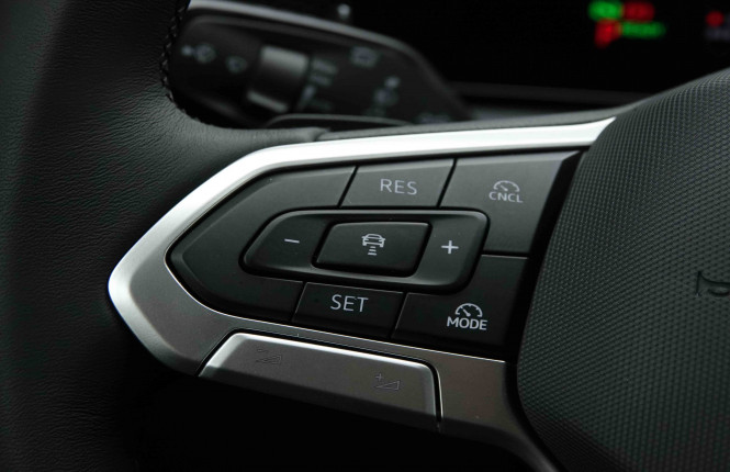 VOLKSWAGEN_VOLKSWAGEN_TIGUAN_2652544_19.jpg VOLKSWAGEN_VOLKSWAGEN_TIGUAN_2652544_19.jpg