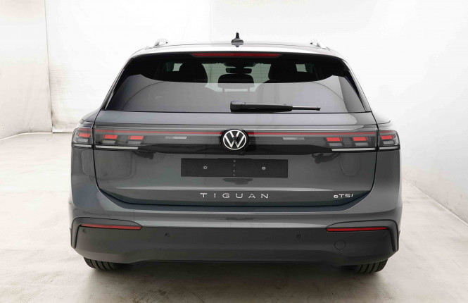 VOLKSWAGEN_VOLKSWAGEN_TIGUAN_2652544_30.jpg VOLKSWAGEN_VOLKSWAGEN_TIGUAN_2652544_30.jpg