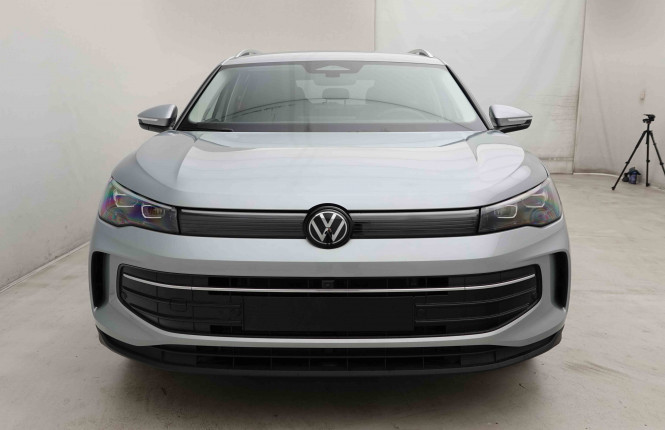 VOLKSWAGEN_VOLKSWAGEN_TIGUAN_2652546_27.jpg VOLKSWAGEN_VOLKSWAGEN_TIGUAN_2652546_27.jpg