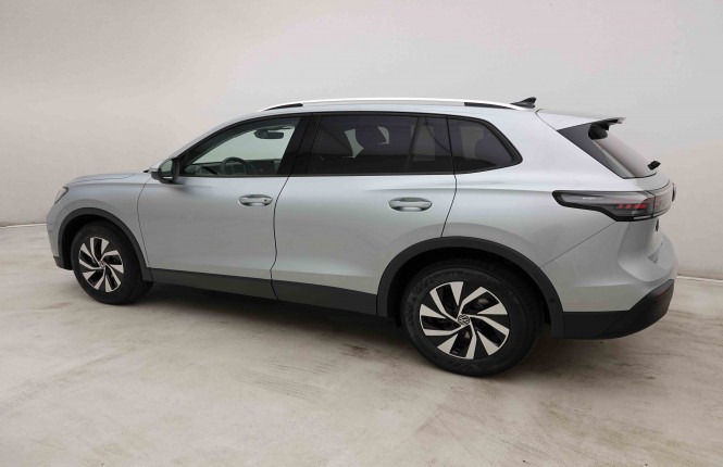 VOLKSWAGEN_VOLKSWAGEN_TIGUAN_2652546_28.jpg VOLKSWAGEN_VOLKSWAGEN_TIGUAN_2652546_28.jpg