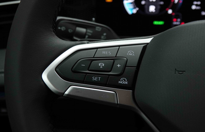 VOLKSWAGEN_VOLKSWAGEN_TIGUAN_2652547_19.jpg VOLKSWAGEN_VOLKSWAGEN_TIGUAN_2652547_19.jpg