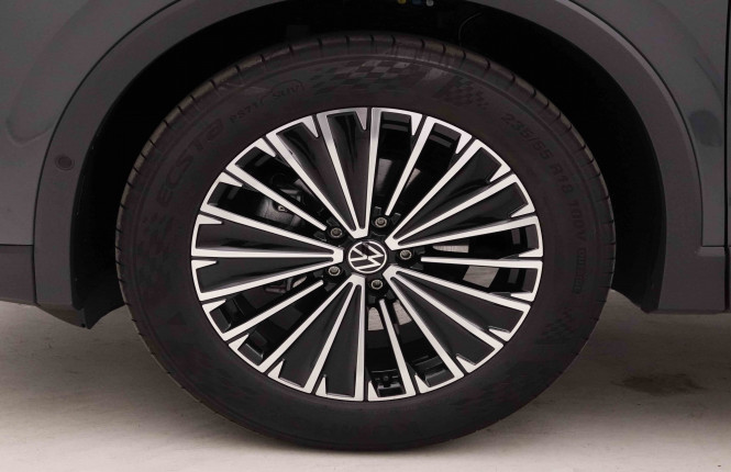 VOLKSWAGEN_VOLKSWAGEN_TIGUAN_2652950_23.jpg
