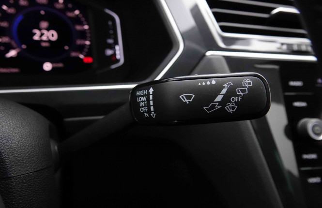 VOLKSWAGEN_VOLKSWAGEN_TIGUAN_2652952_19.jpg
