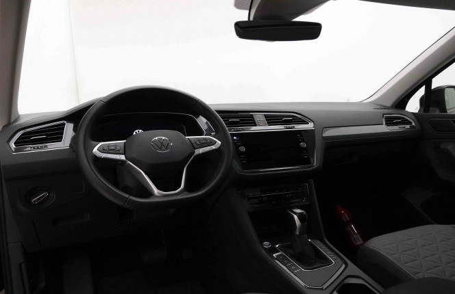 VOLKSWAGEN_VOLKSWAGEN_TIGUAN_2652952_8.jpg
