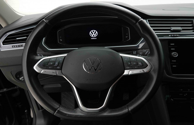 VOLKSWAGEN_VOLKSWAGEN_TIGUAN_2653384_10.jpg