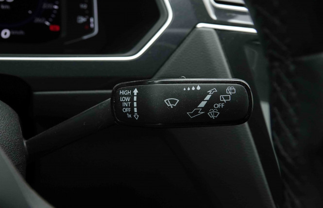 VOLKSWAGEN_VOLKSWAGEN_TIGUAN_2653384_18.jpg