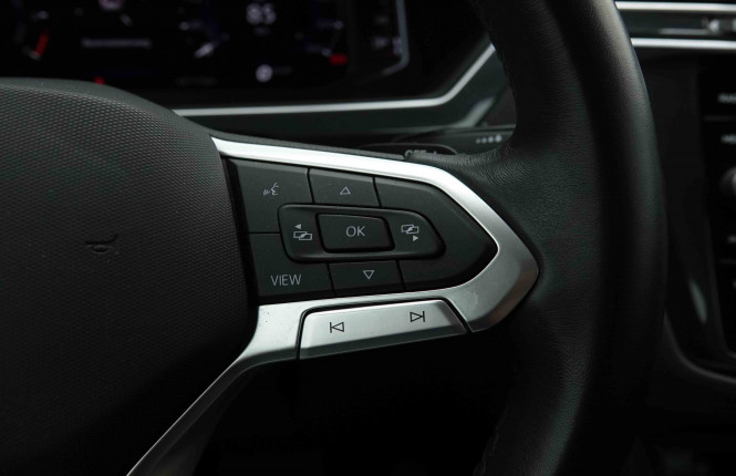VOLKSWAGEN_VOLKSWAGEN_TIGUAN_2653384_20.jpg