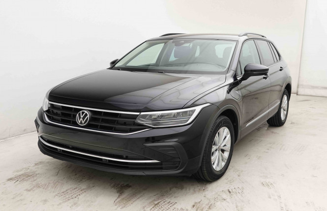 VOLKSWAGEN_VOLKSWAGEN_TIGUAN_2653384_26.jpg