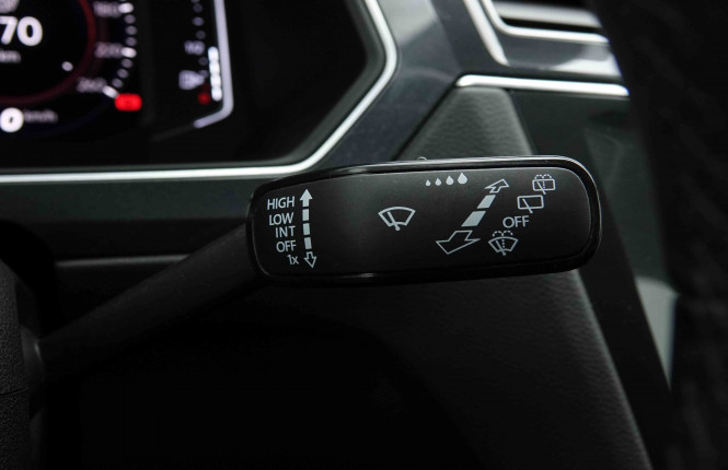 VOLKSWAGEN_VOLKSWAGEN_TIGUAN_2653688_16.jpg VOLKSWAGEN_VOLKSWAGEN_TIGUAN_2653688_16.jpg