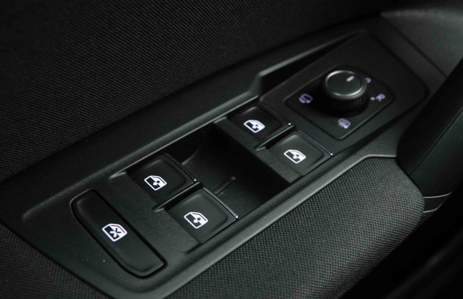 VOLKSWAGEN_VOLKSWAGEN_TIGUAN_2653688_20.jpg VOLKSWAGEN_VOLKSWAGEN_TIGUAN_2653688_20.jpg