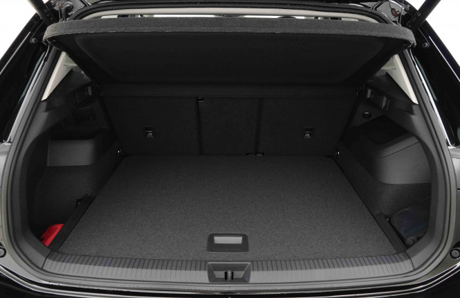VOLKSWAGEN_VOLKSWAGEN_TIGUAN_2654014_5.jpg