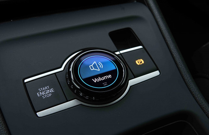VOLKSWAGEN_VOLKSWAGEN_TIGUAN_2654017_15.jpg VOLKSWAGEN_VOLKSWAGEN_TIGUAN_2654017_15.jpg