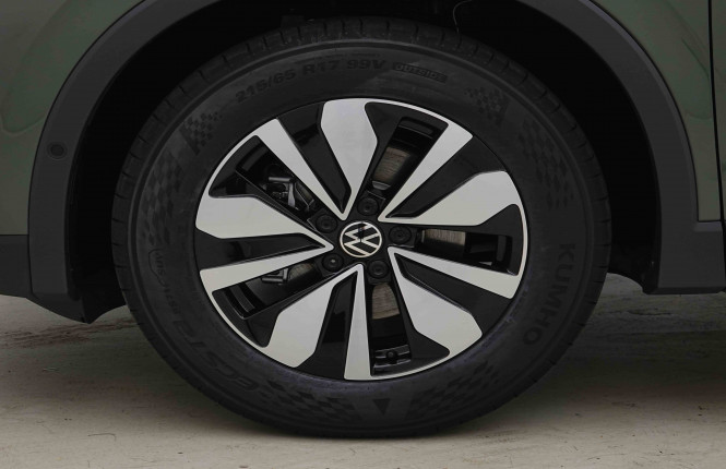 VOLKSWAGEN_VOLKSWAGEN_TIGUAN_2654017_23.jpg VOLKSWAGEN_VOLKSWAGEN_TIGUAN_2654017_23.jpg